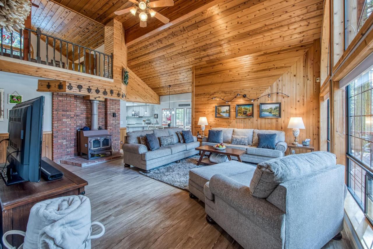 Apple Blossom Lodge Shaver Lake Eksteriør bilde